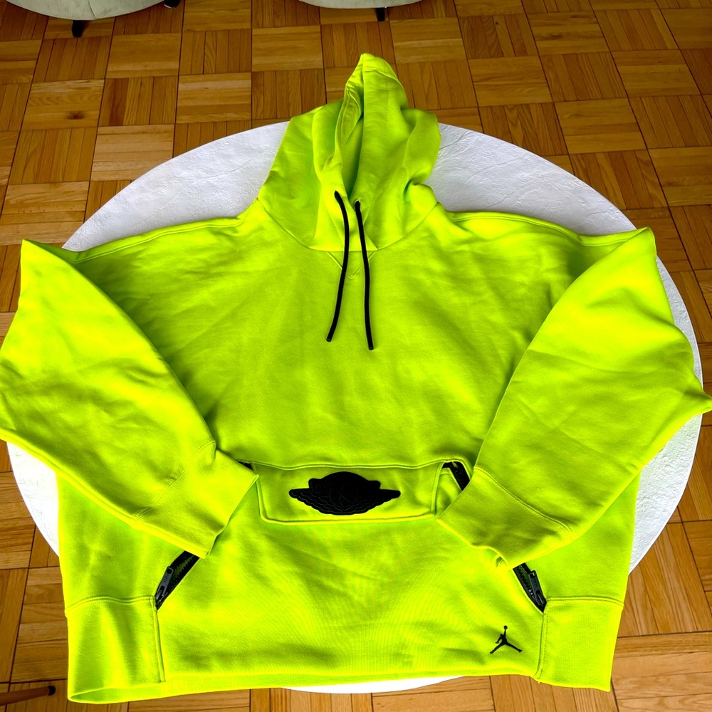 Sold out. Never worn Nike Jordan hoodie.